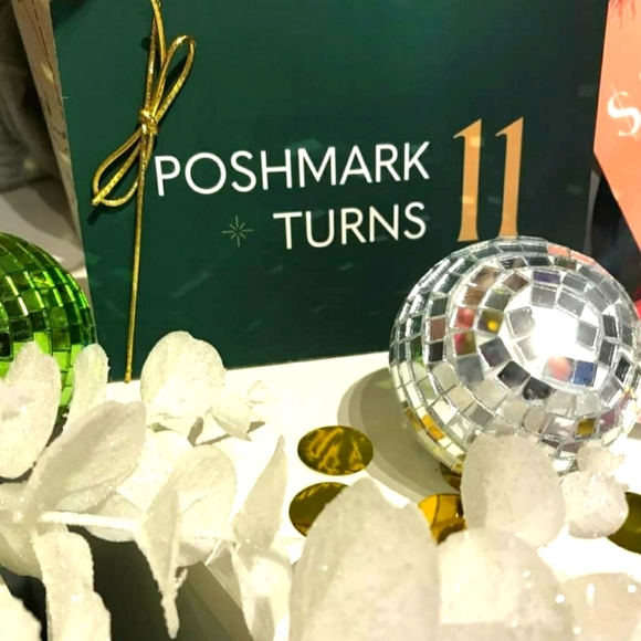 THANK YOU!!🎉🎈 POSHMARK TURNS 11, CELEBRATE WITH US EVENT DEC 11 730PM CTZ - Picture 3 of 10